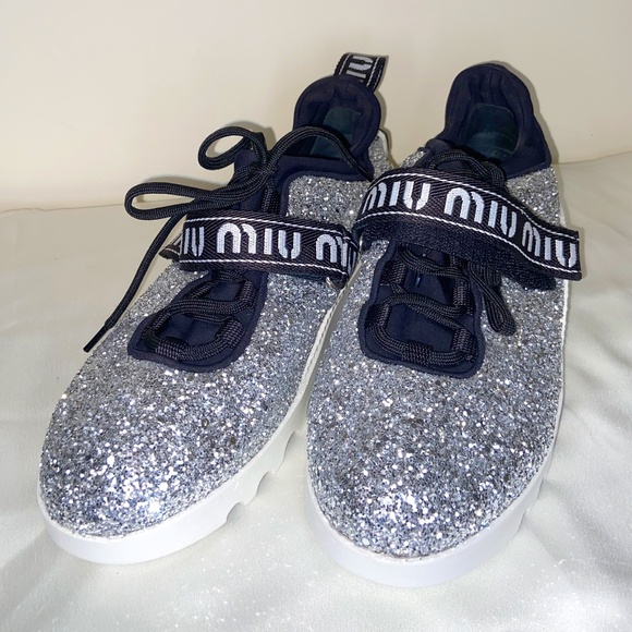 BRAND NEW MIU MIU Platform Metallic Silver Glitter Slip-on Sneakers Size 39.5 - Picture 1 of 3